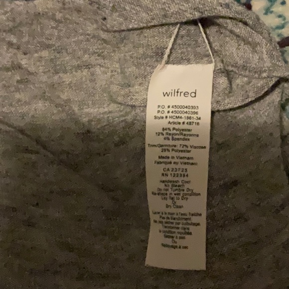 Wilfred V-Neck sweater - Picture 4 of 4